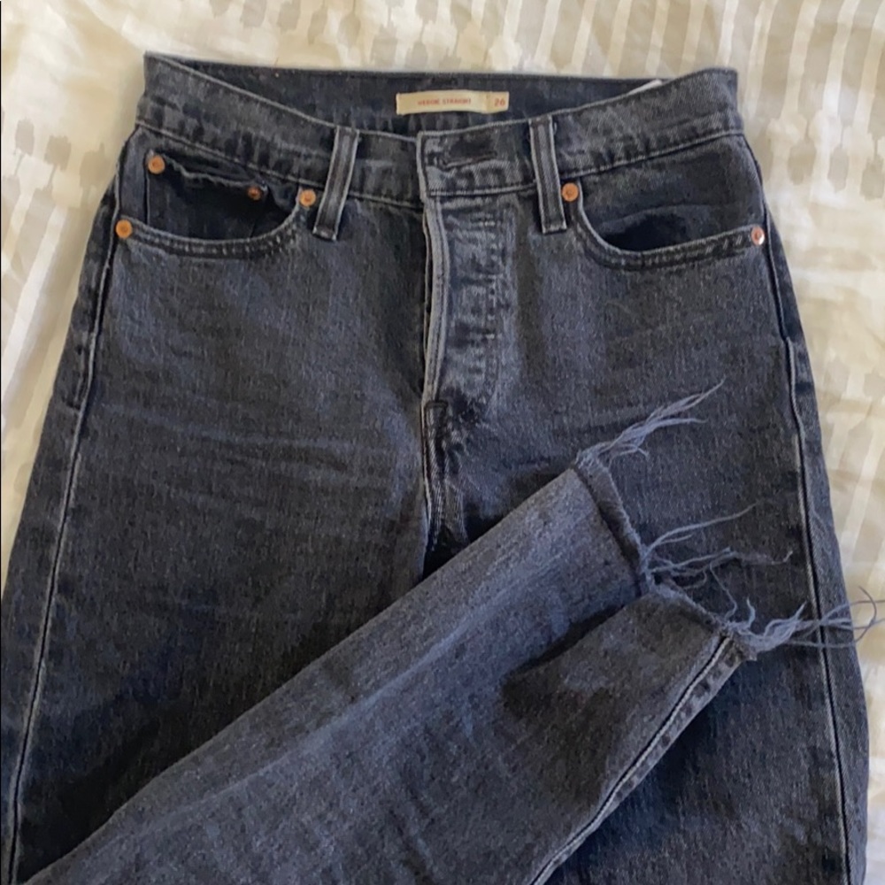 black Levi jeans wedgie straight